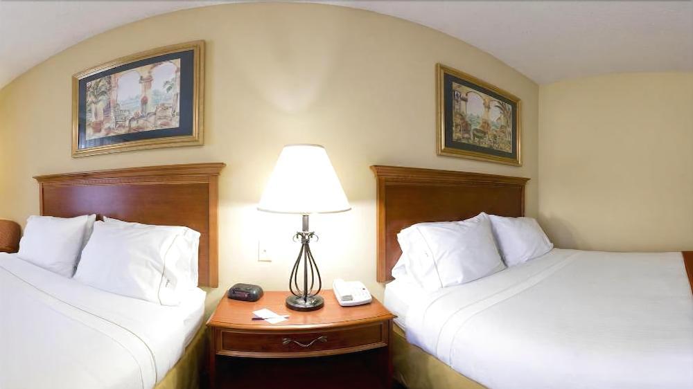 Holiday Inn Express Hotel & Suites Brooksville West, An Ihg Hotel Bagian luar foto