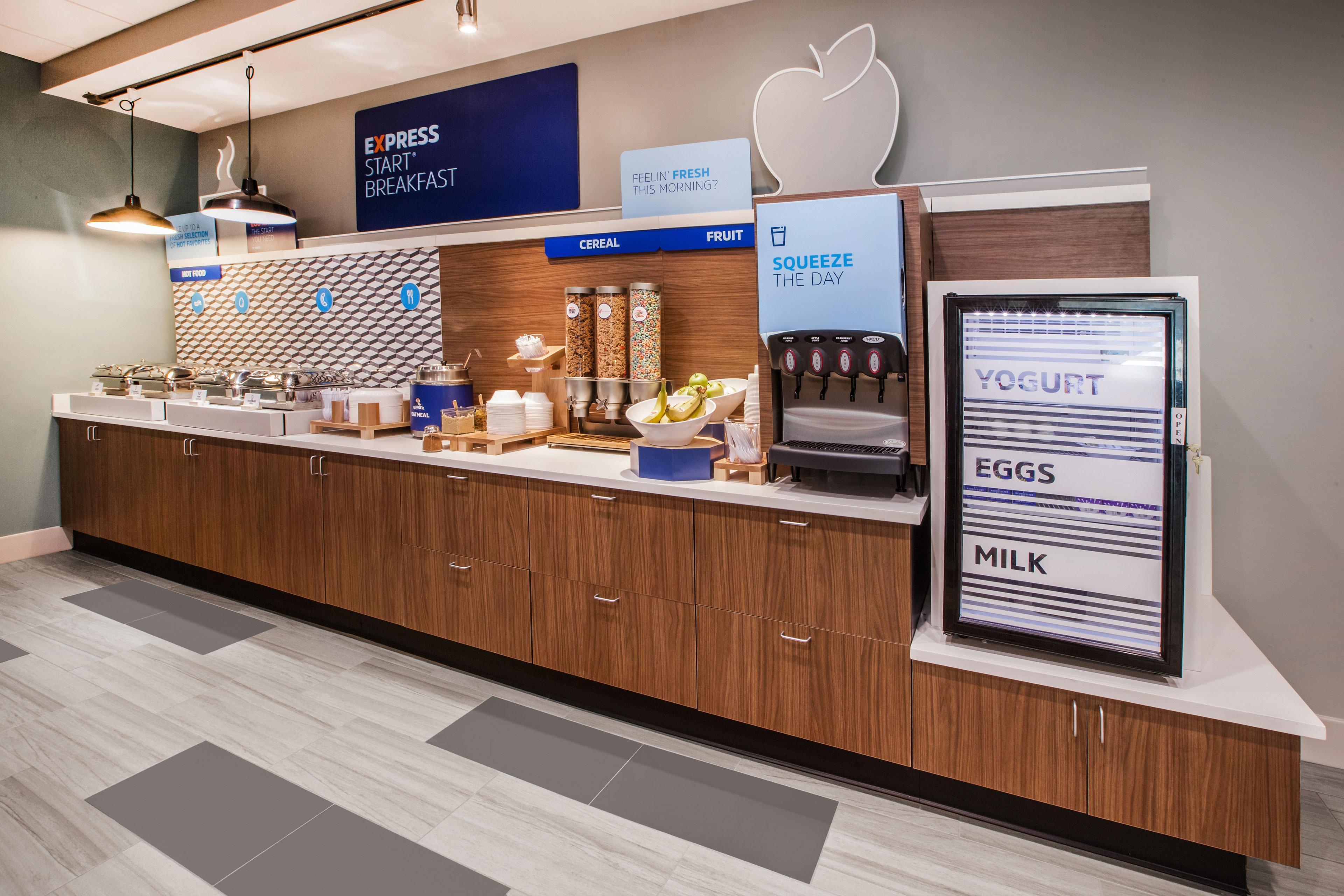 Holiday Inn Express Hotel & Suites Brooksville West, An Ihg Hotel Bagian luar foto