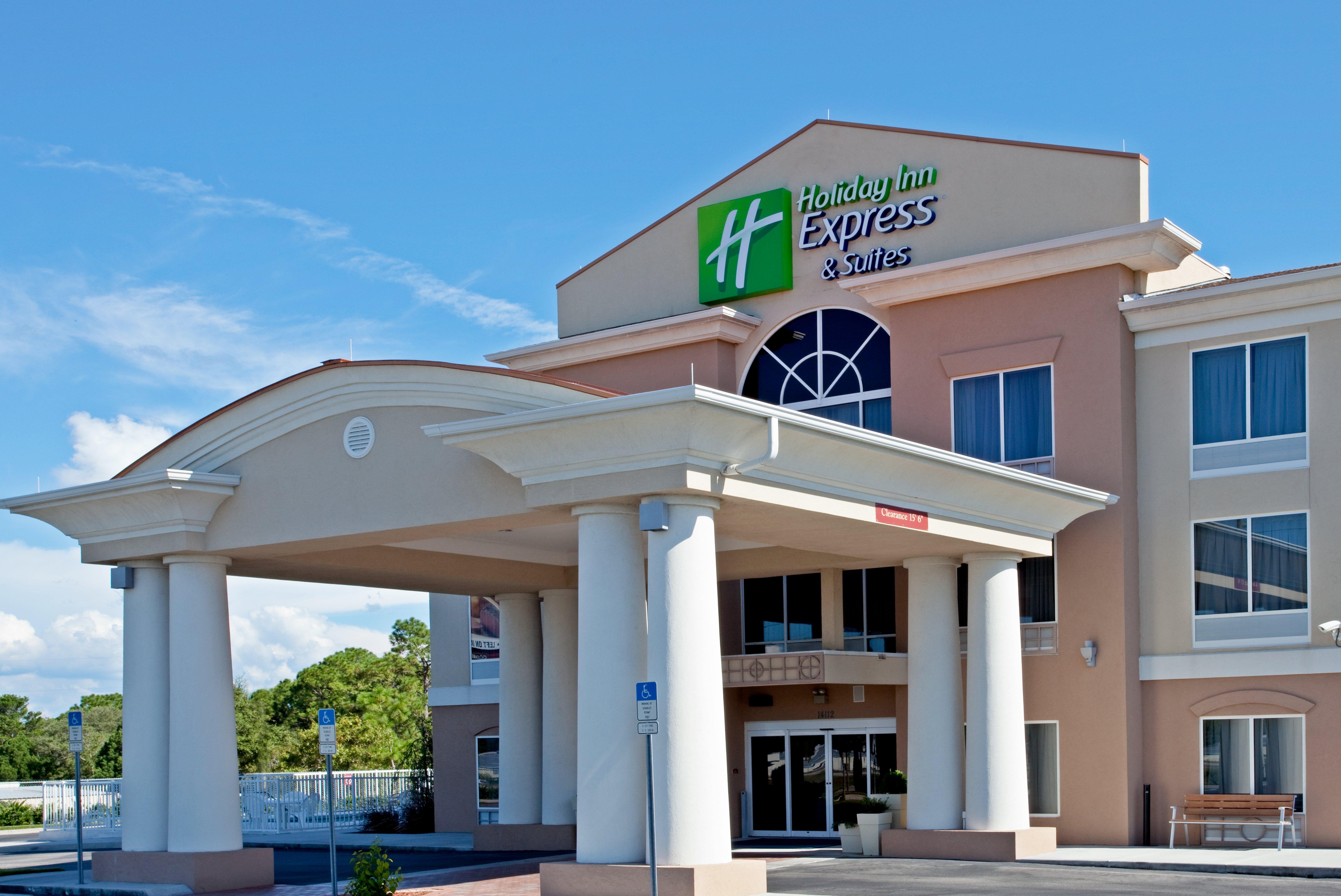 Holiday Inn Express Hotel & Suites Brooksville West, An Ihg Hotel Bagian luar foto