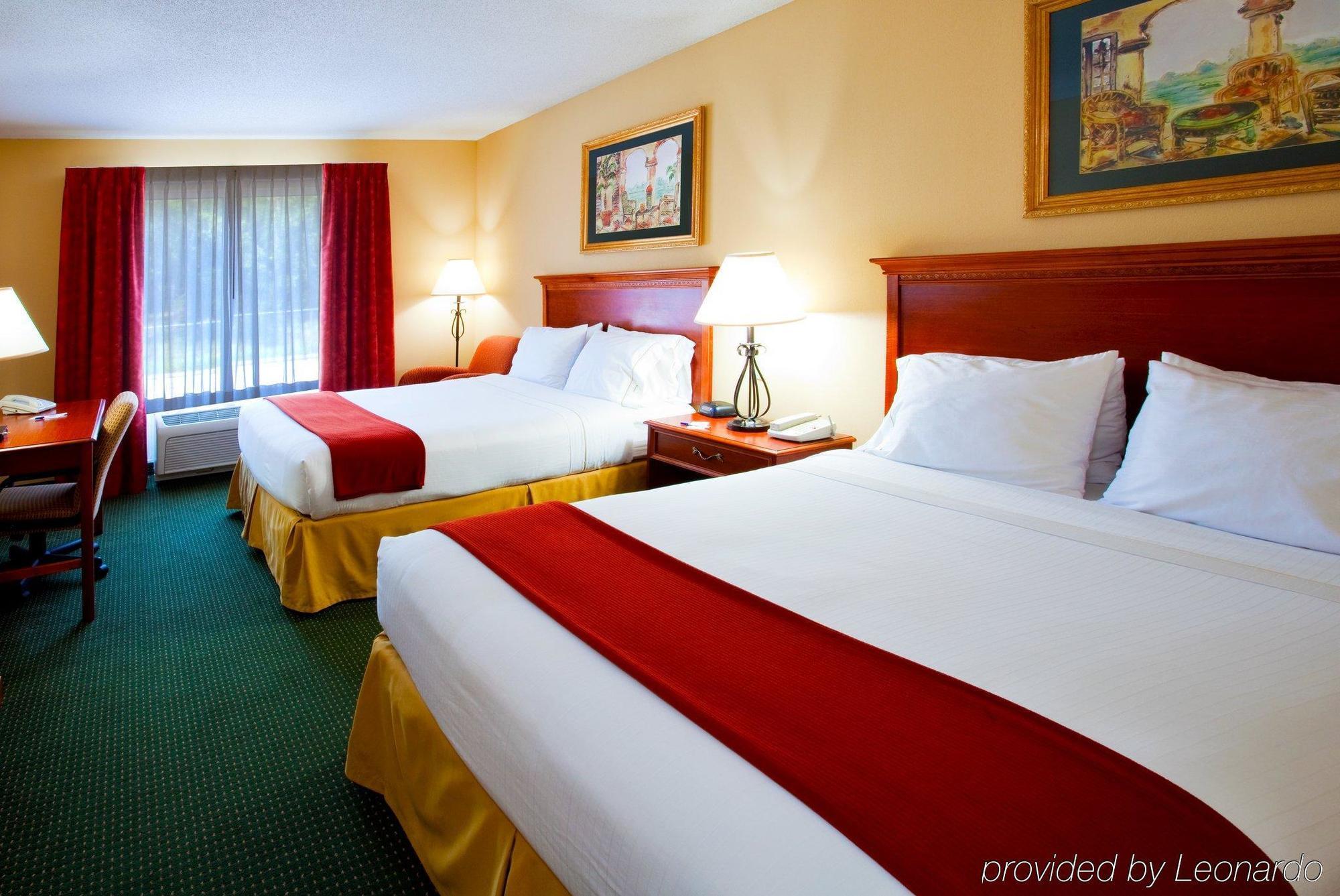 Holiday Inn Express Hotel & Suites Brooksville West, An Ihg Hotel Ruang foto