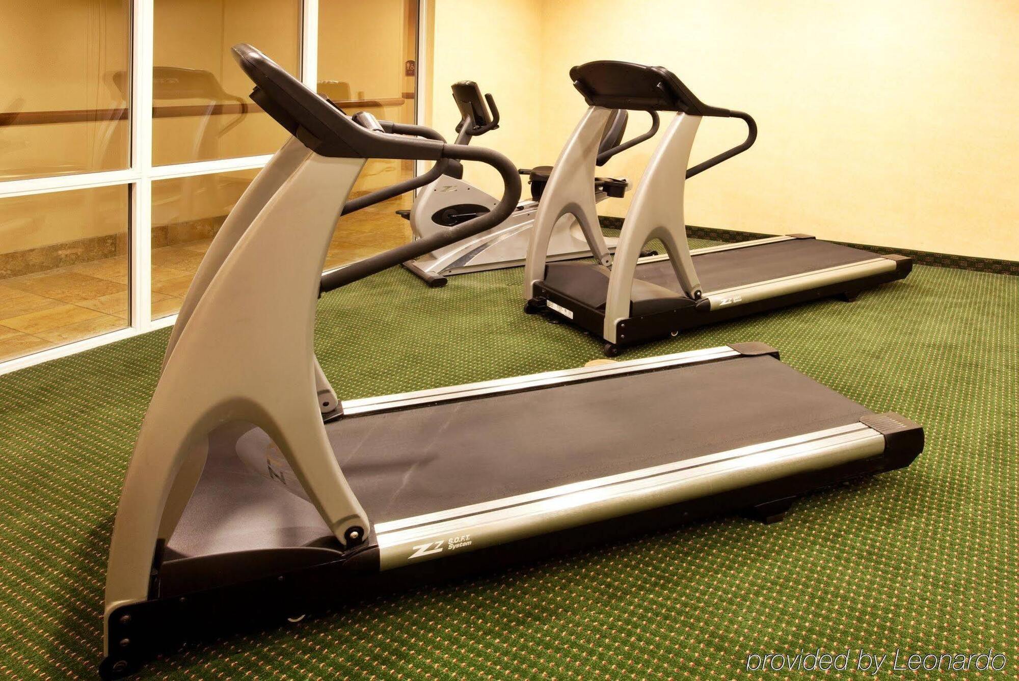 Holiday Inn Express Hotel & Suites Brooksville West, An Ihg Hotel Bagian luar foto